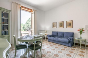 Botanical Gardens and Villa Giulia Lovely Apartments
